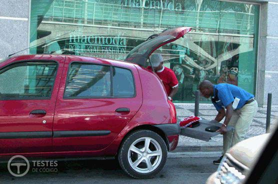 Pergunta IMT: As cargas e descargas devem ser feitas: