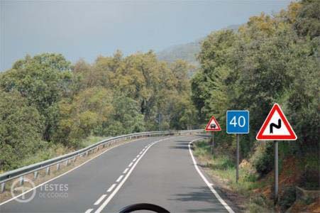 Pergunta IMT: Posso inverter o sentido de marcha neste local?