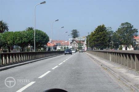 Pergunta IMT: Posso efectuar a manobra de marcha atrás na ponte?
