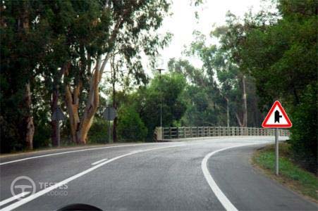 Pergunta IMT: Ao circular neste local um condutor deve saber que: