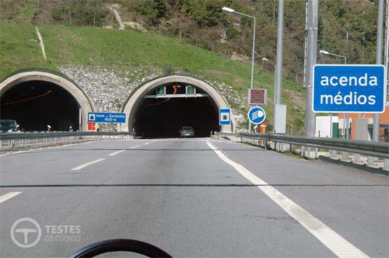 Pergunta IMT: Ao circular num túnel devo saber que: