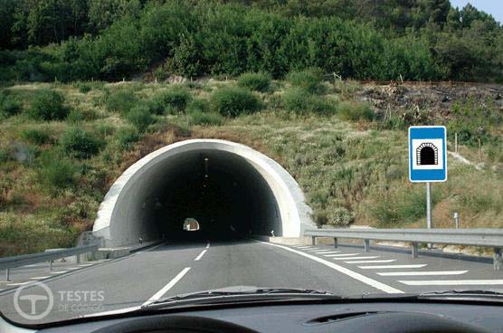 Pergunta IMT: Nos túneis é permitido: