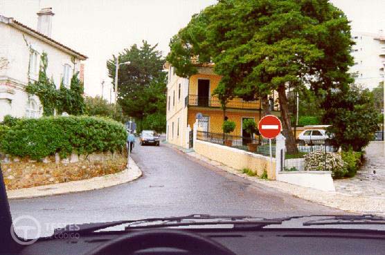 Pergunta IMT: O sinal indica: