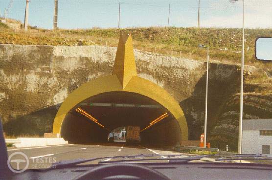 Pergunta IMT: Posso ultrapassar no túnel.