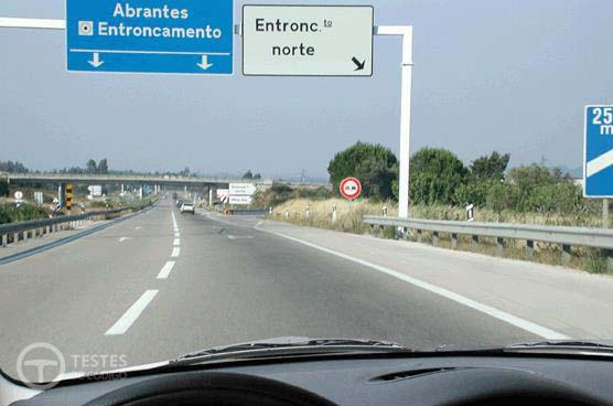 Pergunta IMT: A paragem na auto-estrada é sempre considerada uma contra-ordenação muito grave?