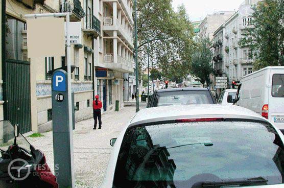 Pergunta IMT: Considera-se estacionamento abusivo: