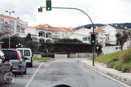 Pergunta IMT: Nesta situação, devo saber que a luz amarela intermitente significa que: