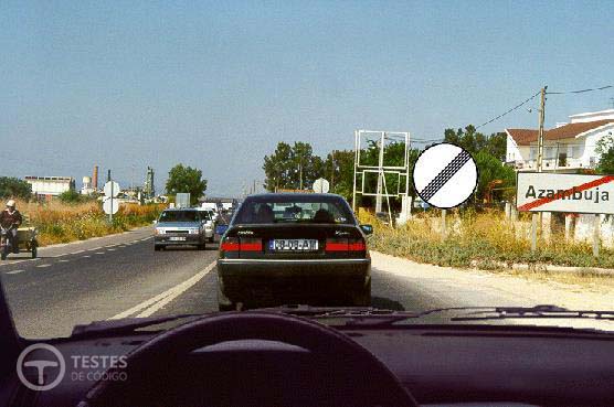 Pergunta IMT: Circulo a 60 Km/h. Transito em excesso de velocidade?