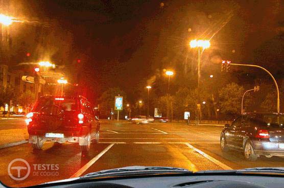 Pergunta IMT: A velocidade deve ser tida em consideração na condução nocturna.