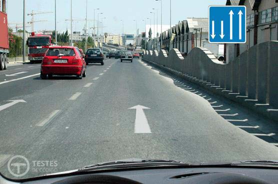 Pergunta IMT: Em qual das vias de trânsito, devo circular?