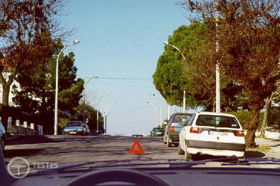 Pergunta IMT: A que distância deve ser bem visível este sinal?