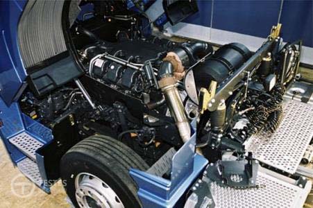 Pergunta IMT: A libertação excessiva de fumo negro pelo tubo de escape de um veículo com motor a diesel, significa: