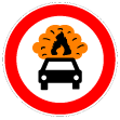 C3Q - Trânsito proibido a veículos transportando produtos facilmente inflamáveis ou explosivos